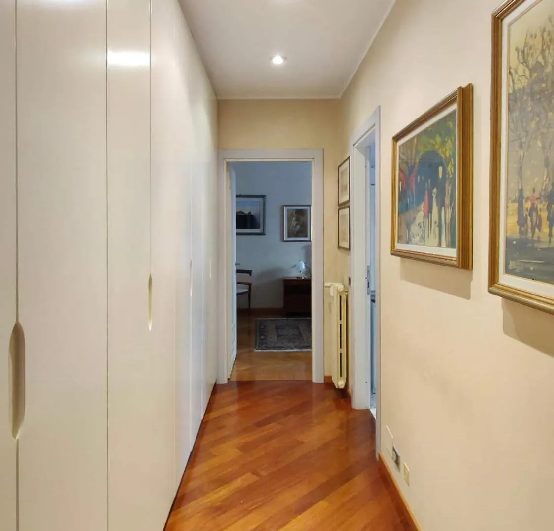 Elegante Attico Con Terrazza - Porta Venezia Appartement Milaan 0*,